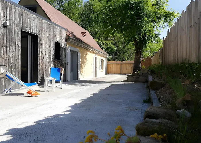 3 Etoiles - Sarlat, Piscine *